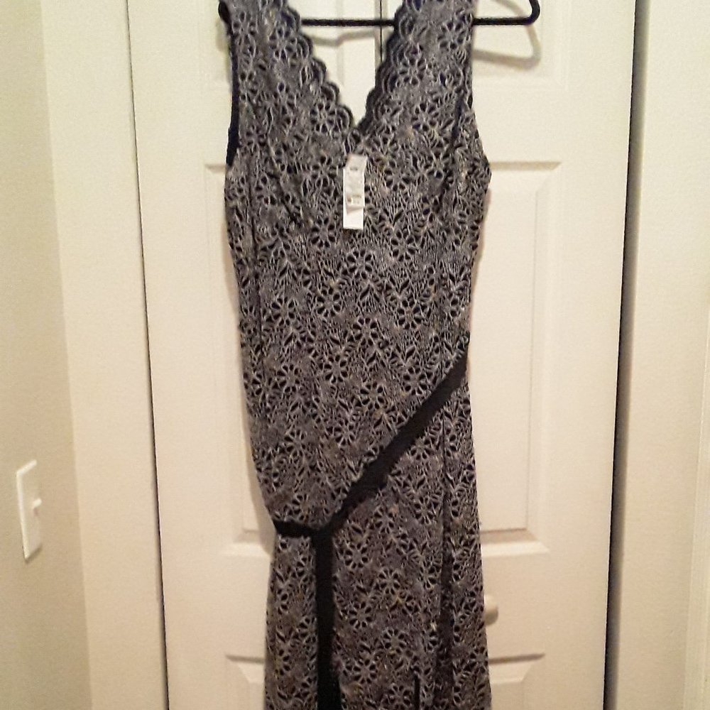 LONG DRESS WOMEN'S SIZE 3X BLACK AND BEIGE